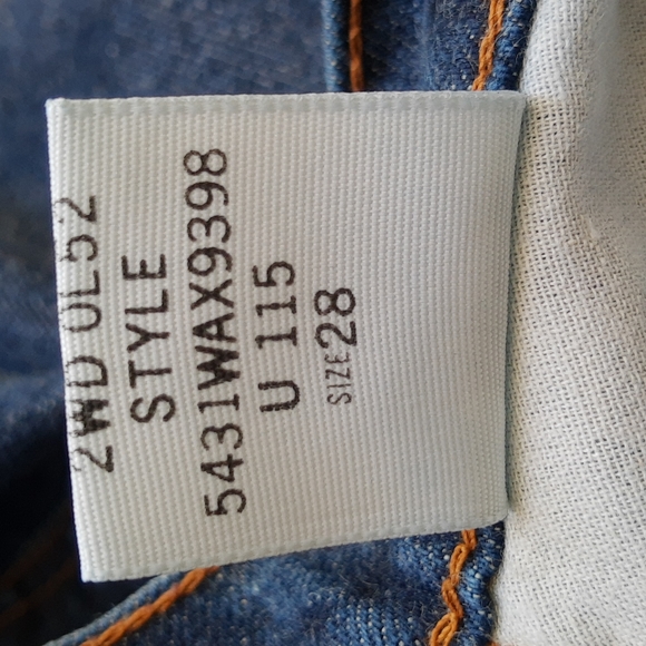 Todd Oldham Dark Blue All Cotton Denim Crop Jeans, Size 28 - Picture 9 of 9